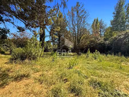 terrain bouc bel air 1070 m2