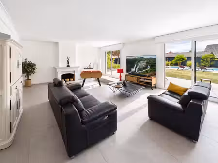 maison de luxe à vendre à allinges