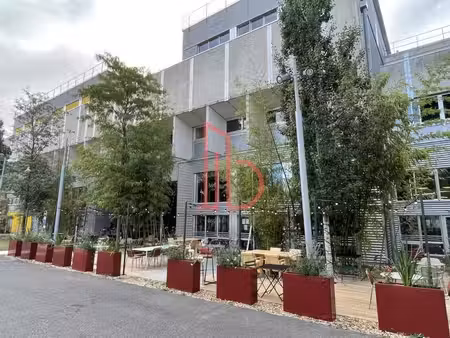 vente bureaux begles 33130 687m²