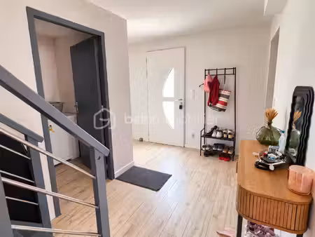 maison de 232 m² à coutras