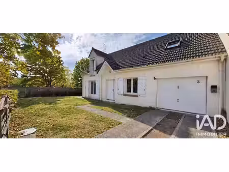 maison traditionnelle à saint-jean-de-la-ruelle (45140)