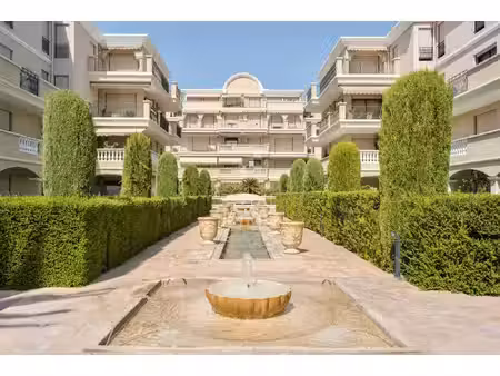 viager occupe -magnifique appartement de type 3 dans résiden