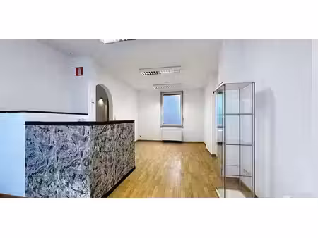bien commercial à louer à fléron pour € 585