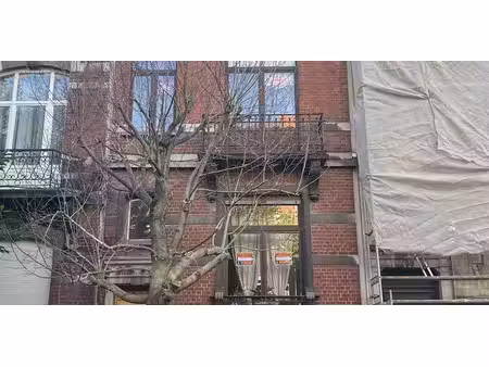 maison deux facades à vendre à bruxelles pour € 849.000 avec 4 chambres à coucher