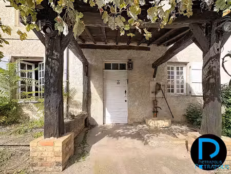 domaine de caractère maison de maître  parc arboré et dépend