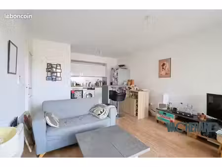 appartement 2 pièces 43 m²