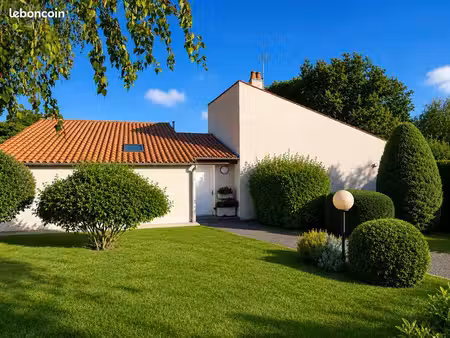 maison dans un cadre privilégié