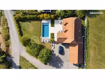 maison 5 pièces 177 m²