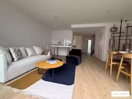 vente maison à rennes jeanne d'arc (35000) : à vendre / 83m² rennes jeanne d'arc