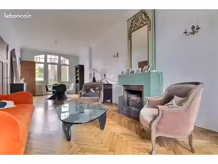 maison 7 pièces 173 m²