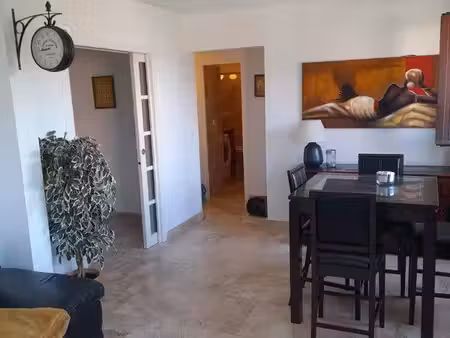 jolie t2 ambilly entièrement équipé