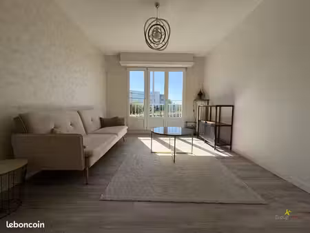 appartement 3 pièces 74 m²