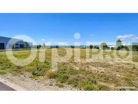 terrain 3 000 m² saint quentin fallavier