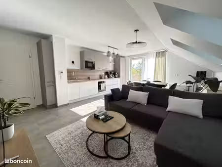 appartement 3 pièces 67 m²