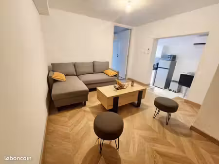 location bas de villa