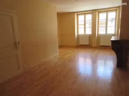 appartement 2 pièces 99 m²