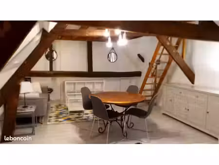 studio meublé dans quartier historique