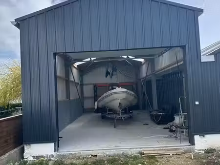 hangar
