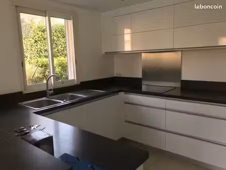 maison 4 chambres camps-sur-l'isle