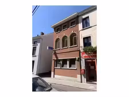 appartement à louer à rue de namur 117 nivelles (vbe75691)