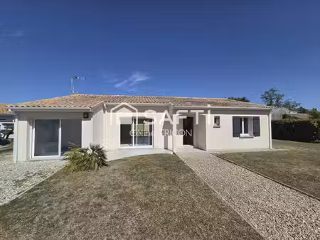 maison plain-pied 115 m² terrain +1 000 m² cussac