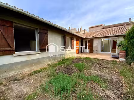 centre nérac  maison de plain pied  2 chambres avec jardin
