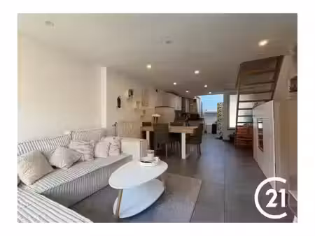 appartement à louer avec 2 chambres   ciney (vbe75707)
