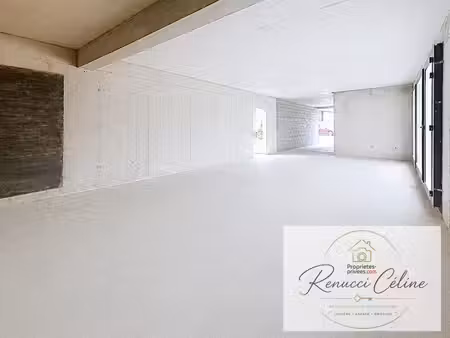local commercial de 57 m²