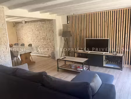 maison familiale non mitoyenne proche commerces et ecoles