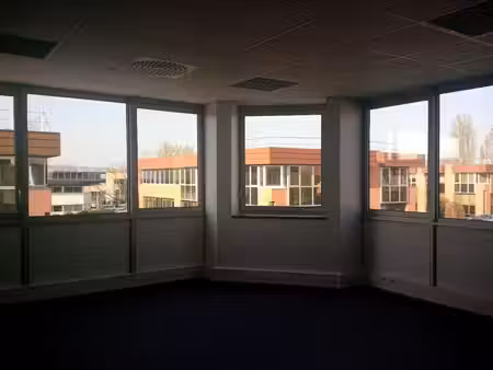 location bureaux blagnac 31700 3000m² à 4264m²