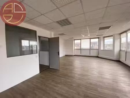 location bureaux colomiers 31770 91m² à 198m²