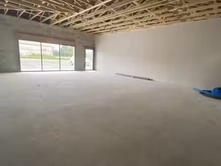 location commerce grisolles 82170 150m²