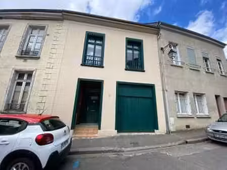 vente maison à saint-méen-le-grand (35290) : à vendre / 172m² saint-méen-le-grand