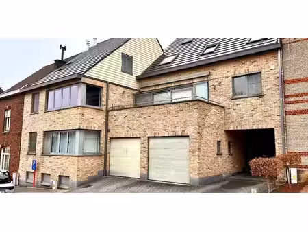 duplex à louer à schepdaal pour € 900 avec 2 chambres à coucher