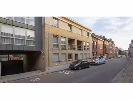 appartement à louer à sint-truiden pour € 795 avec 1 chambre à coucher