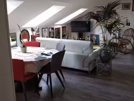 appartement f4 à montrond les bains 84m2