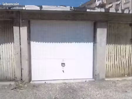 garage/box 12 m² pont de cheruy