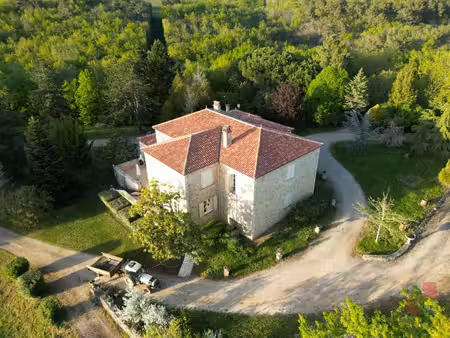 maison de maître sur 5 hectares de terrain