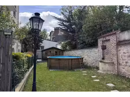rez-de-jardin avec jardin privatif -esprit maison -la garenne-colombes