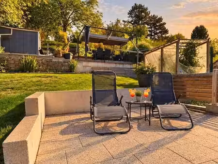 maison en pierre avec terrain de 561 m²