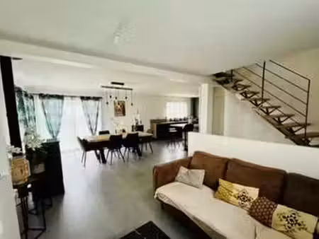 vente maison à ergué-gabéric (29500) : à vendre / 121m² ergué-gabéric