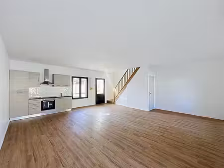 vente maison 4 pièces  88.31m²  réau