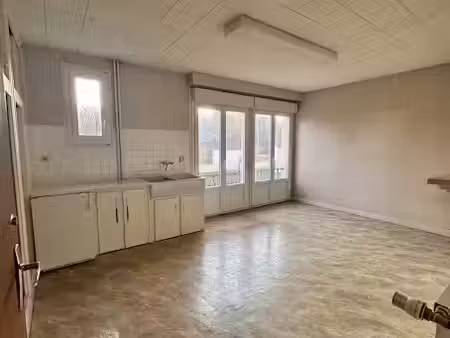 location locaux professionnels 0 pièces 93.63 m² à lapleau (19550)  nan €