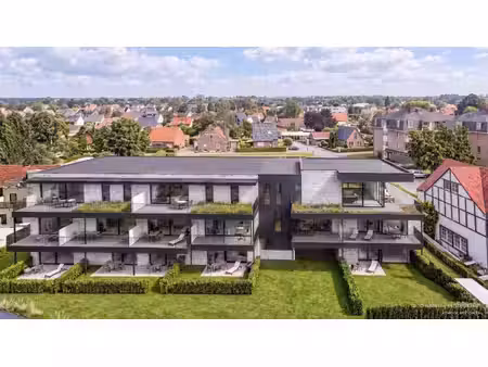 gelijkvloers appartement van 106m² + west tuin
