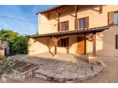 grande maison de village avec jardin et 4 chambres
