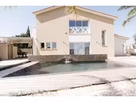 villa de 180 m² à saint-genis-des-fontaines