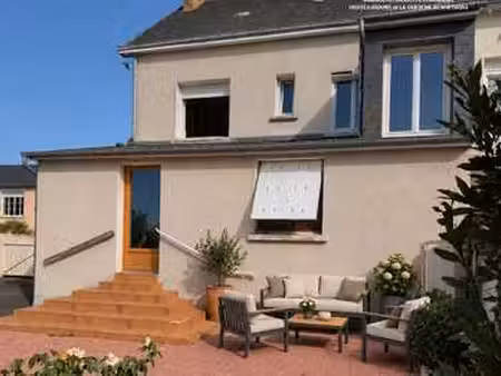 vente maison à saint-aignan-sur-roë (53390) : à vendre / 110m² saint-aignan-sur-roë