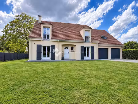 maison de 7 pièces de luxe en vente à gambais  île-de-france