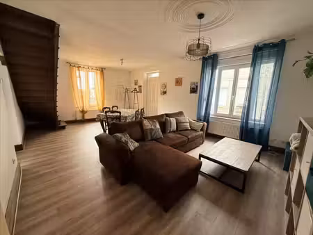 chenevieres - location