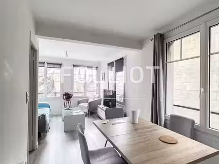 location : appartement t3 (60 m²) à coutances